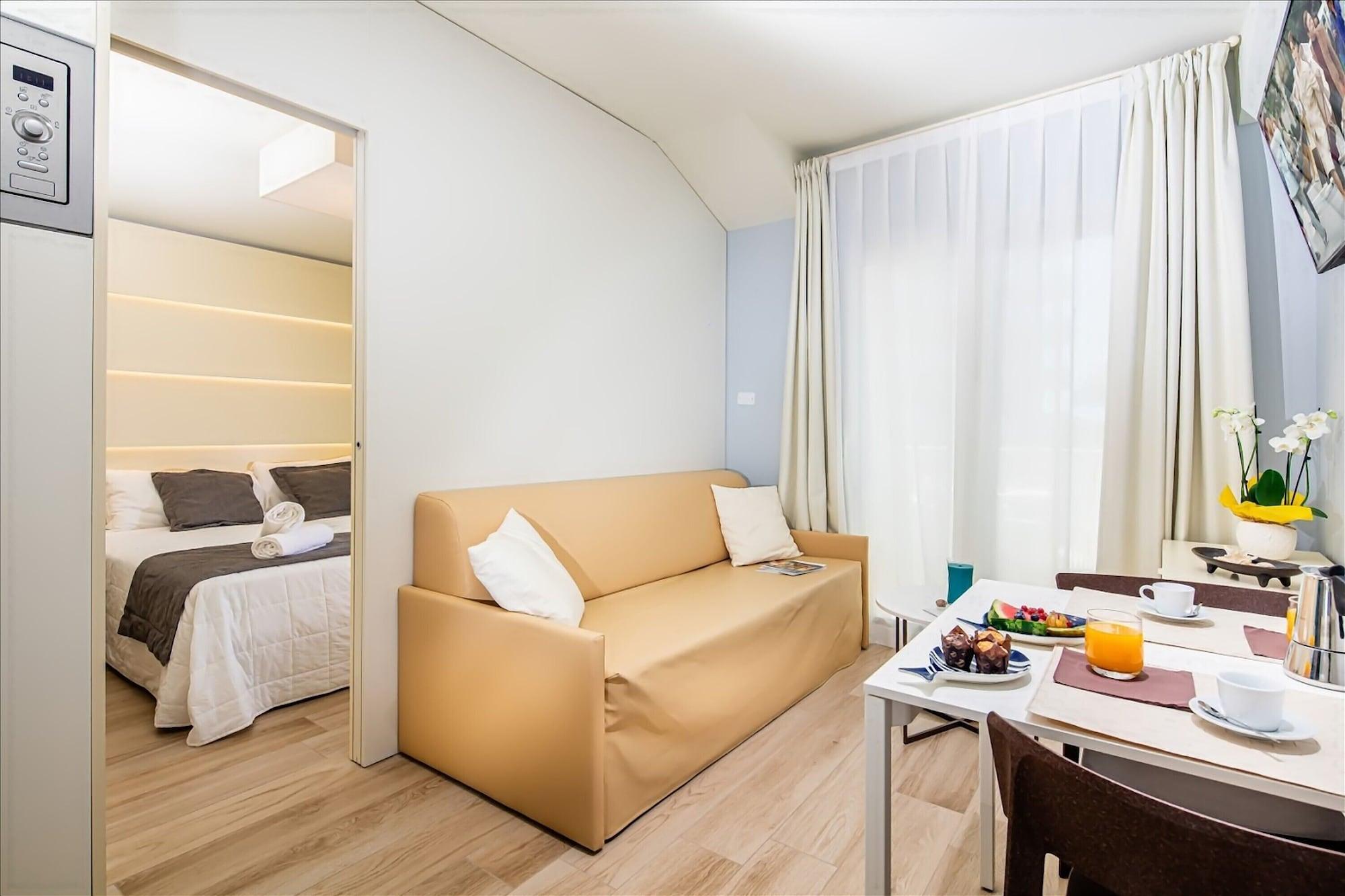 Aparthotel Touring Градо Экстерьер фото